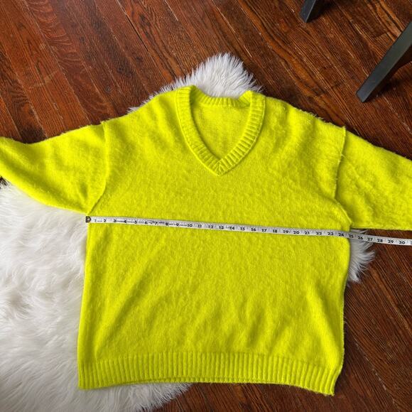 Highlighter Neon Yellow Sweater - Picture 4 of 6